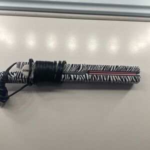 BRAND NEW NEVER USED hair straightener,